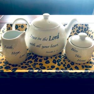 Faith Love Home Tea pot set